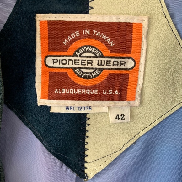 RARE VINTAGE LEATHER! Pioneer Wear Vintage Suede Jacket Embroidered Size LG - Picture 7 of 16